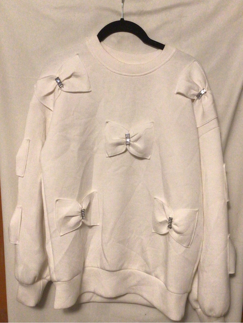 MAUVE any Anthropologie white sweatshirt with bow with rhinestone SZ XXS